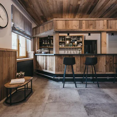 公寓式酒店 Vaya 4*
